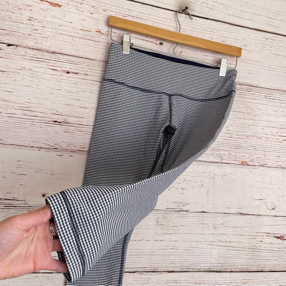 Lululemon gingham crop leggings - Picture 9 of 12